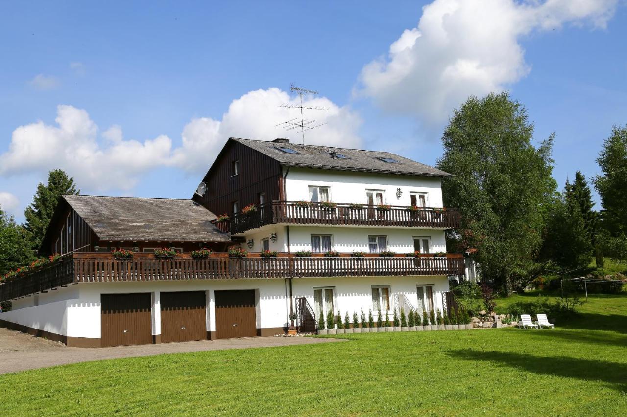 Landhotel Garni Schweizerhaus Schönwalde Buitenkant foto